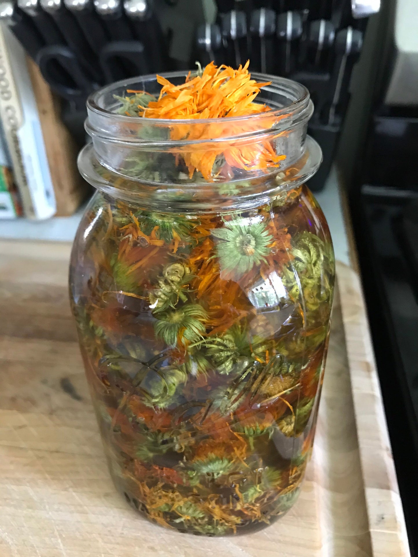 Salve: Calendula Flower Salve